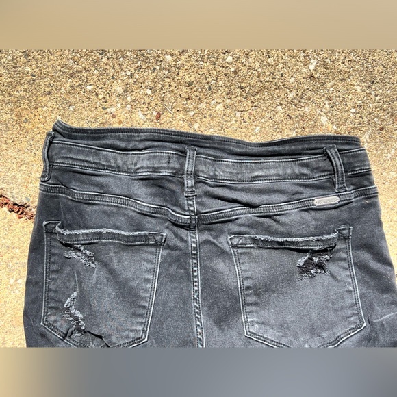 Kancan Distressed Black Jeans - Picture 6 of 6